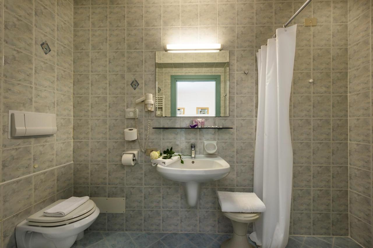 Salus Smart & Chic Hotel ليدو دي يسولو المظهر الخارجي الصورة