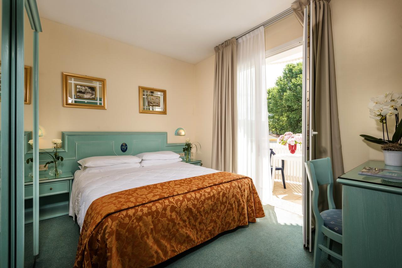 Salus Smart & Chic Hotel ليدو دي يسولو المظهر الخارجي الصورة