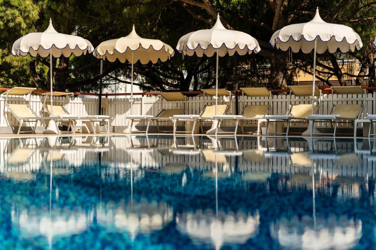 Salus Smart & Chic Hotel ليدو دي يسولو المظهر الخارجي الصورة